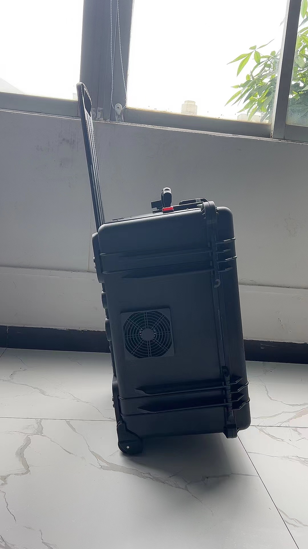 潮州手拉箱型移动通信干扰器